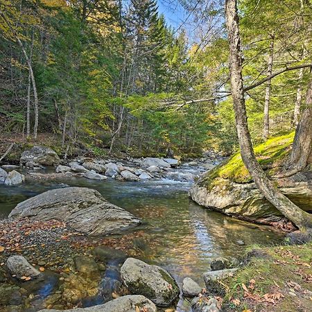 Remote Cabin With Fire Pit 3 Miles To Stowe Mtn! Bagian luar foto