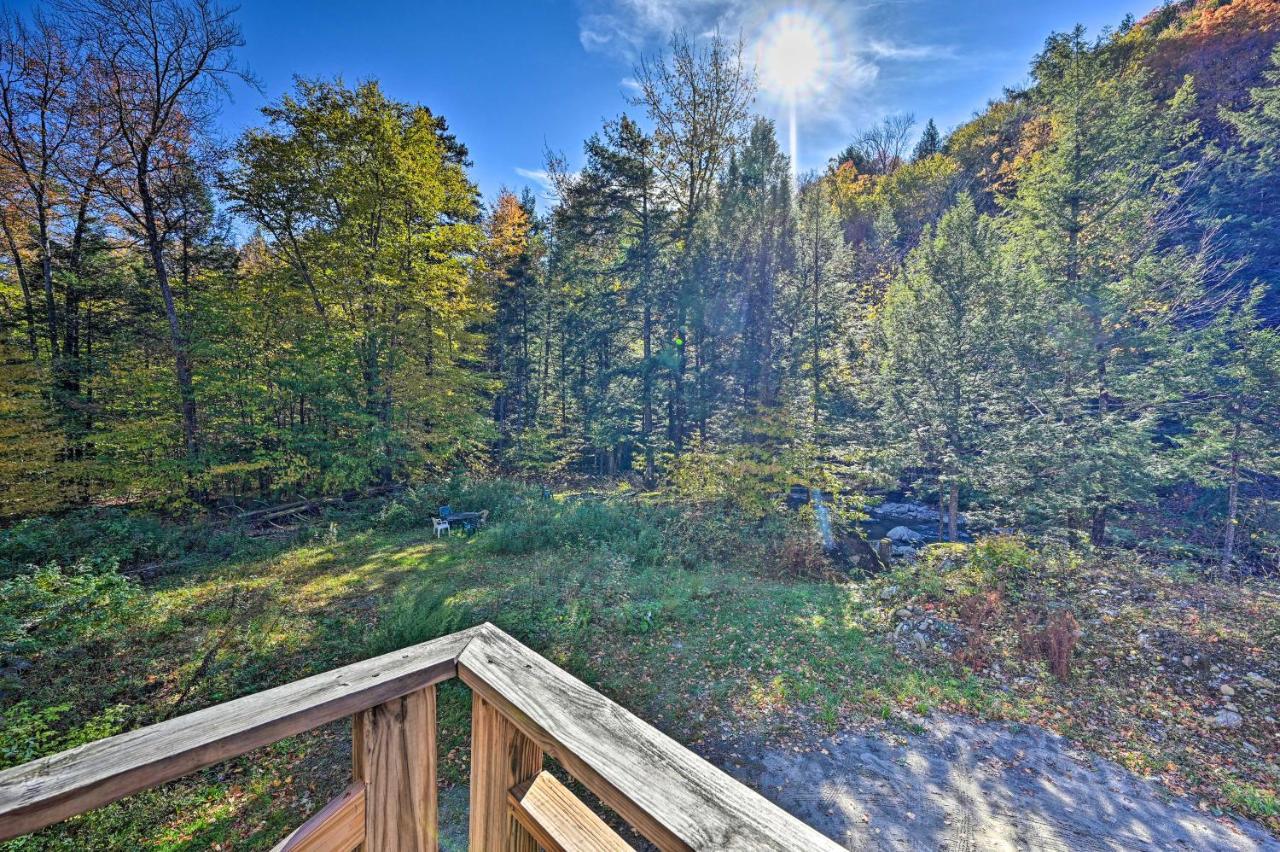 Remote Cabin With Fire Pit 3 Miles To Stowe Mtn! Bagian luar foto